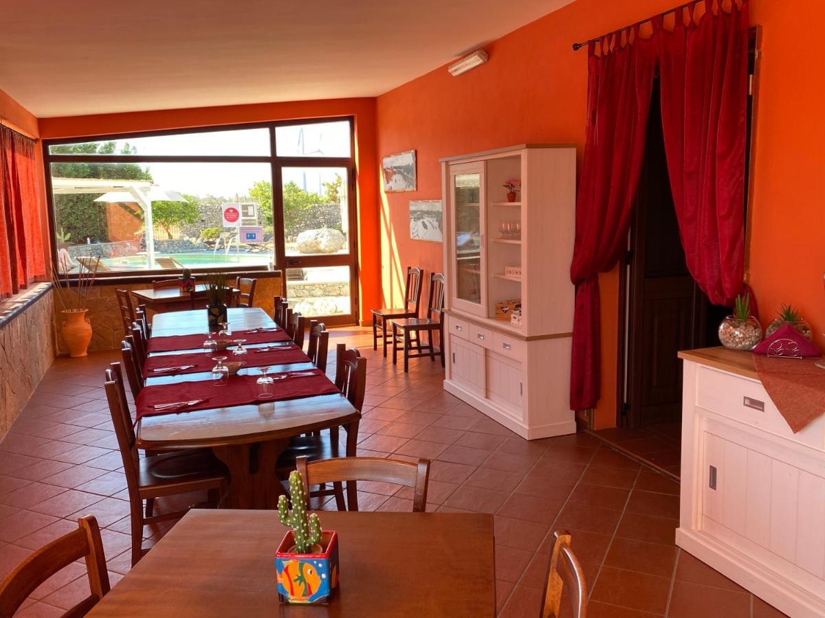 Agriturismo Masseria Saittole Carpignano Salentino Luaran gambar