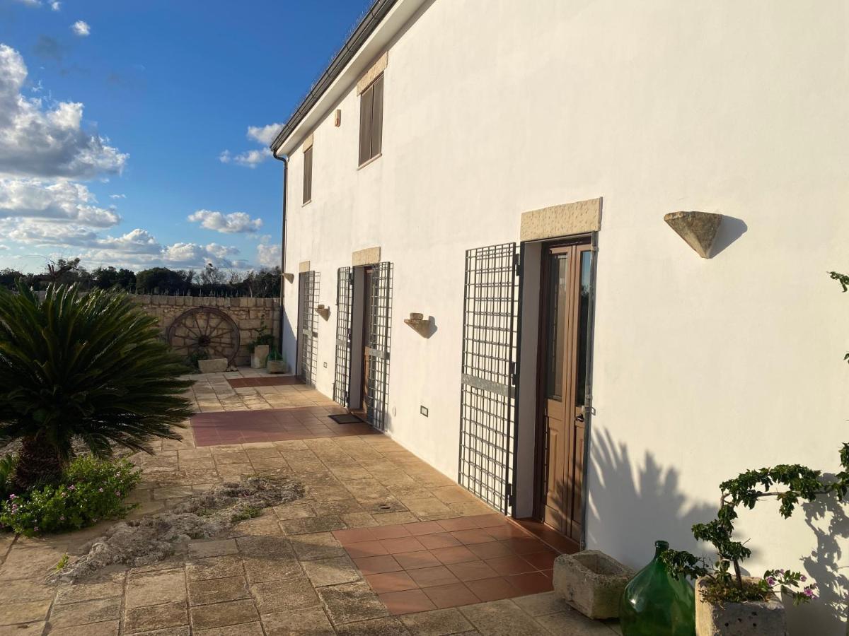 Agriturismo Masseria Saittole Carpignano Salentino Luaran gambar